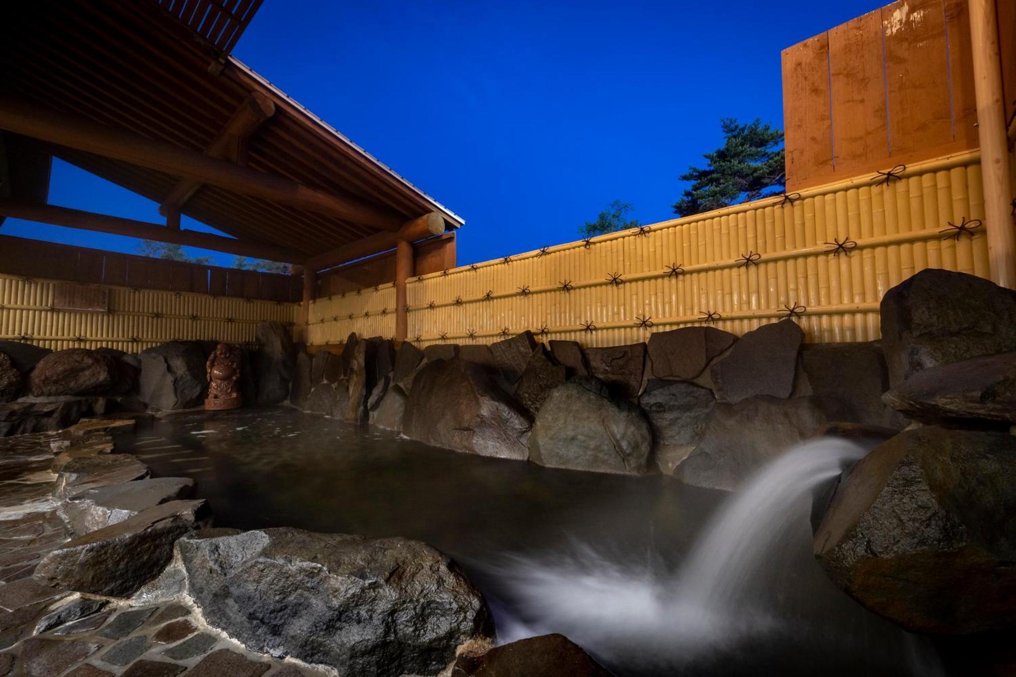 Madarao Kogen Hotel Iiyama Buitenkant foto