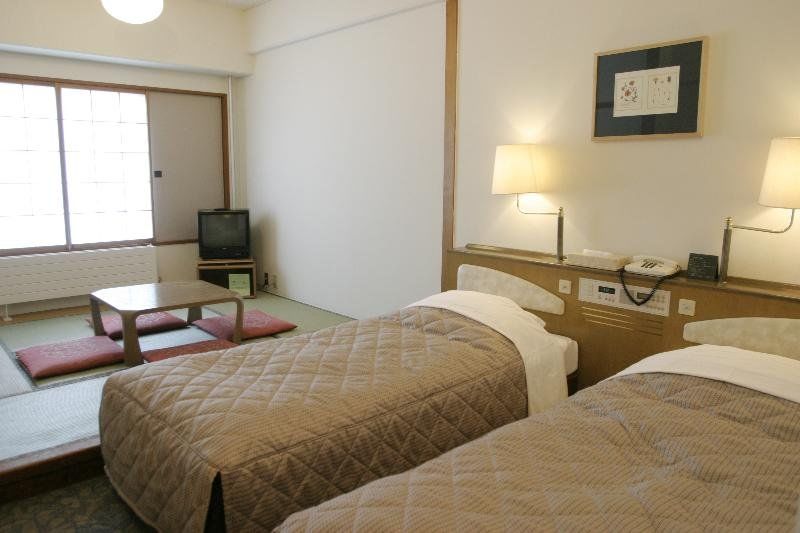 Madarao Kogen Hotel Iiyama Buitenkant foto